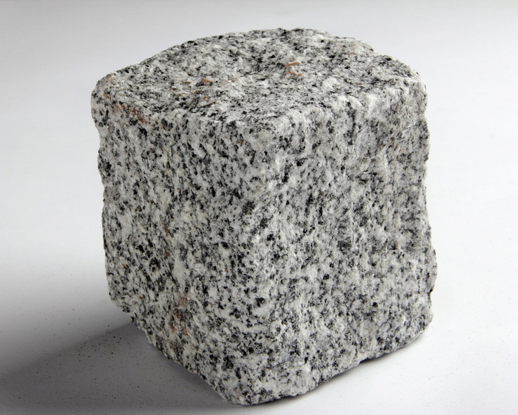 Granitna kocka - kaldrma (10x10x10cm)